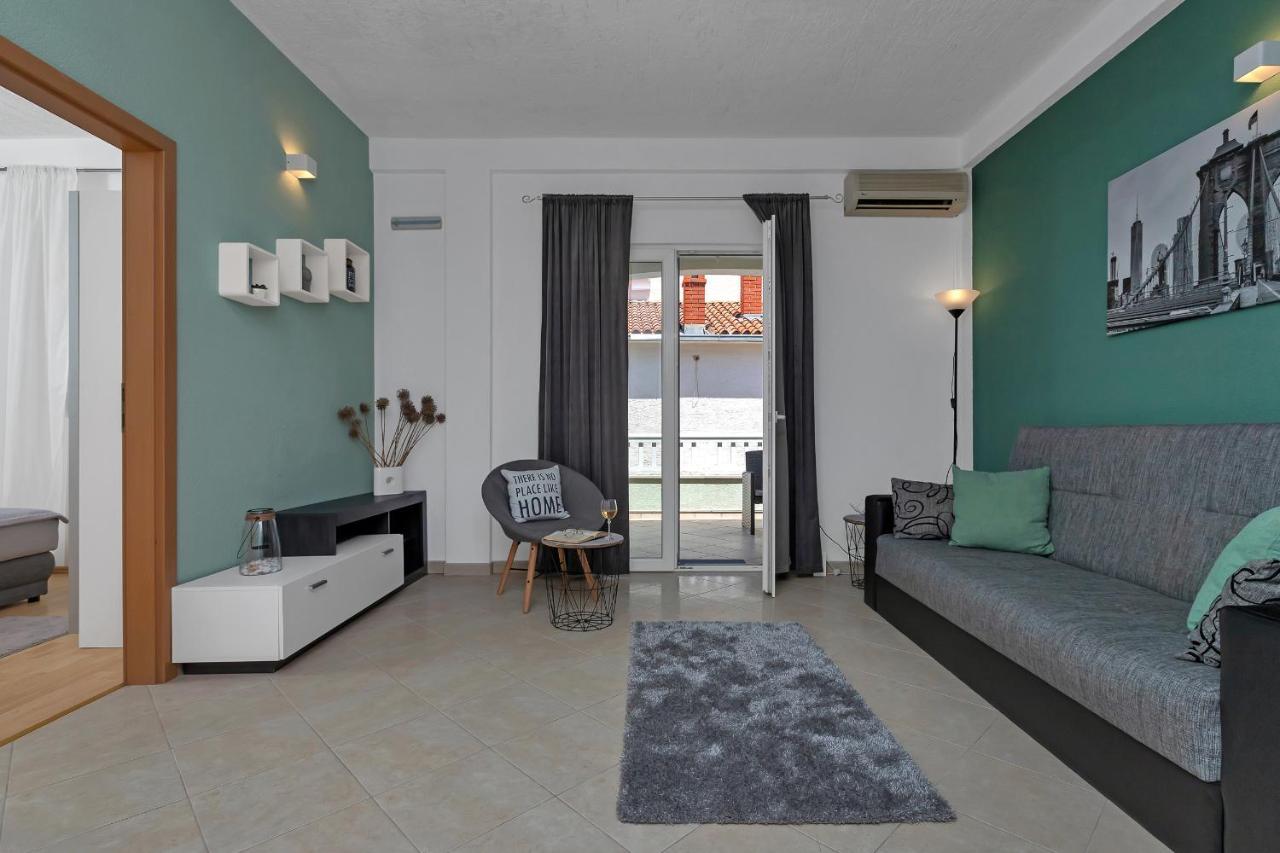 Apartmani Luna Baska Voda Ngoại thất bức ảnh