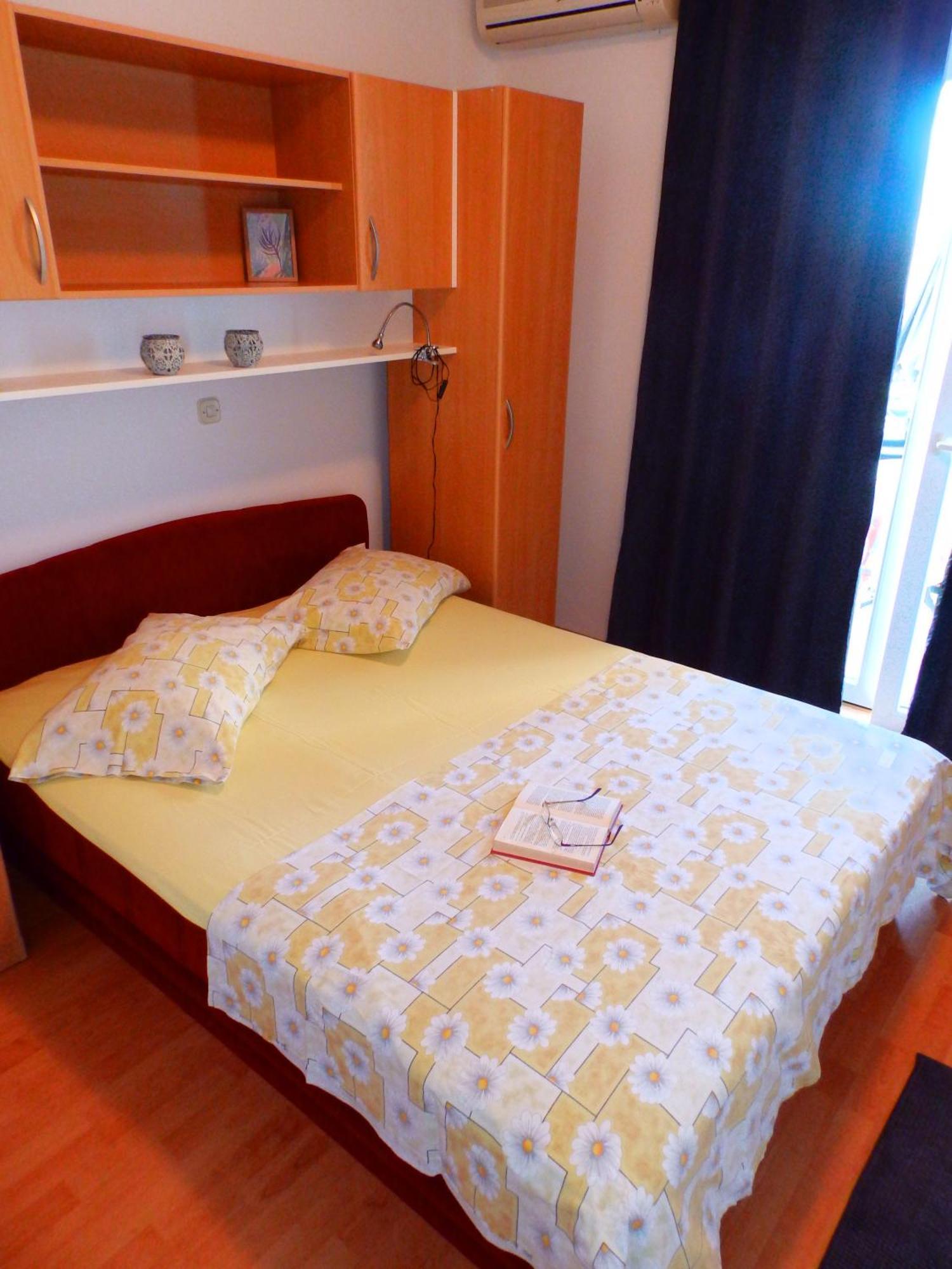 Apartmani Luna Baska Voda Phòng bức ảnh