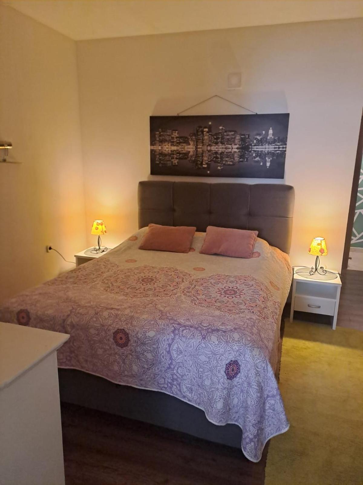 Apartmani Luna Baska Voda Ngoại thất bức ảnh